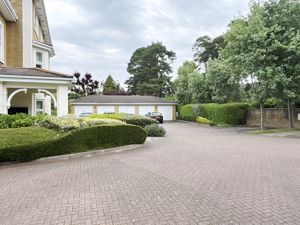 Photo 3- click for photo gallery